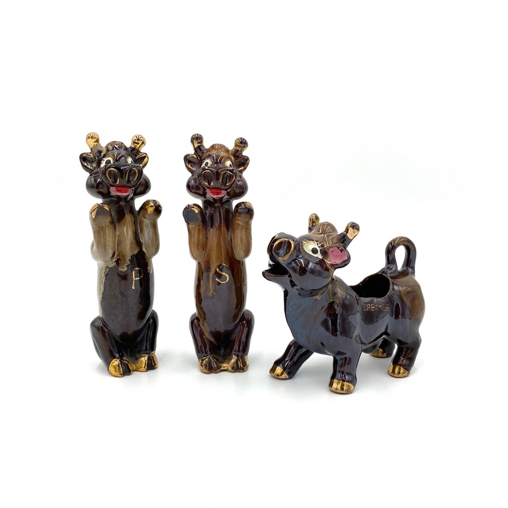 Vintage Cow Salt And Pepper Shakers And Creamer Brown Fine Ceramic Japan..